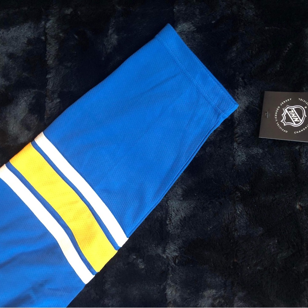 NHL Jordan Bennington St. Louis Blues 2019 SC Championship L “NWT”. - Picture 6 of 6